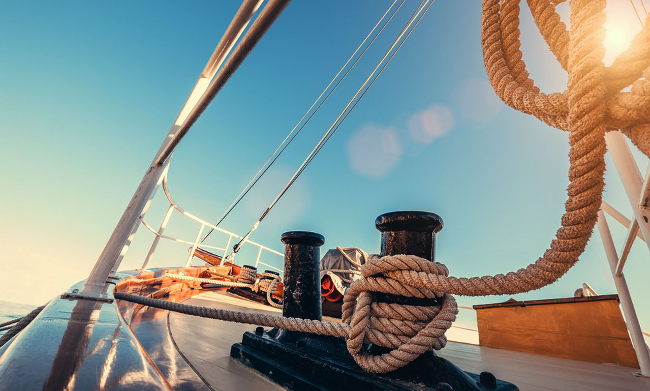 5 simple tips to be more sustainable when on a superyacht by SCS Yachting